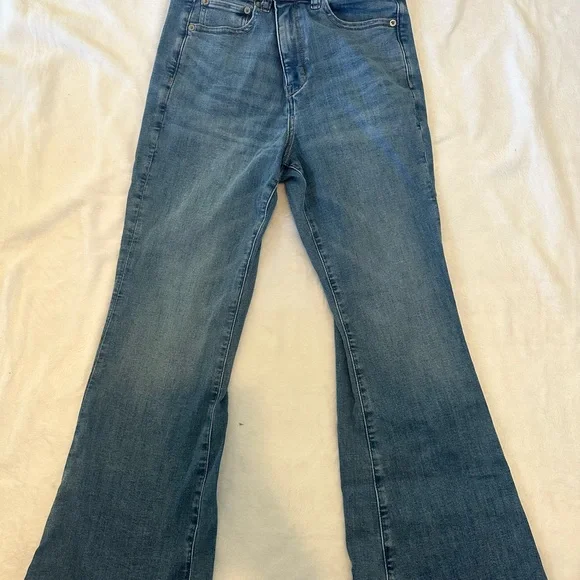 American Eagle Outfitters Blue Flare Jeans - Picture 1 of 2